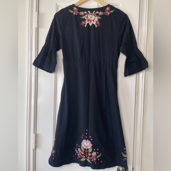Johnny Was Elegant Black Floral Embroidered Mini Dress Sz Medium - Picture 3 of 8